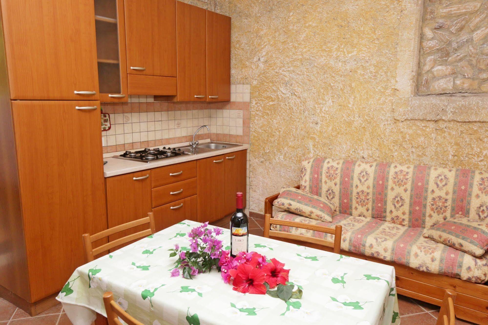 Residenza La Vigna Aparthotel Parghelia Exterior photo